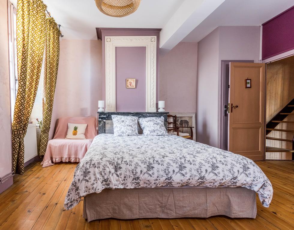 Chambres D'Hotes Le Relais Des Remparts Rions Exteriér fotografie
